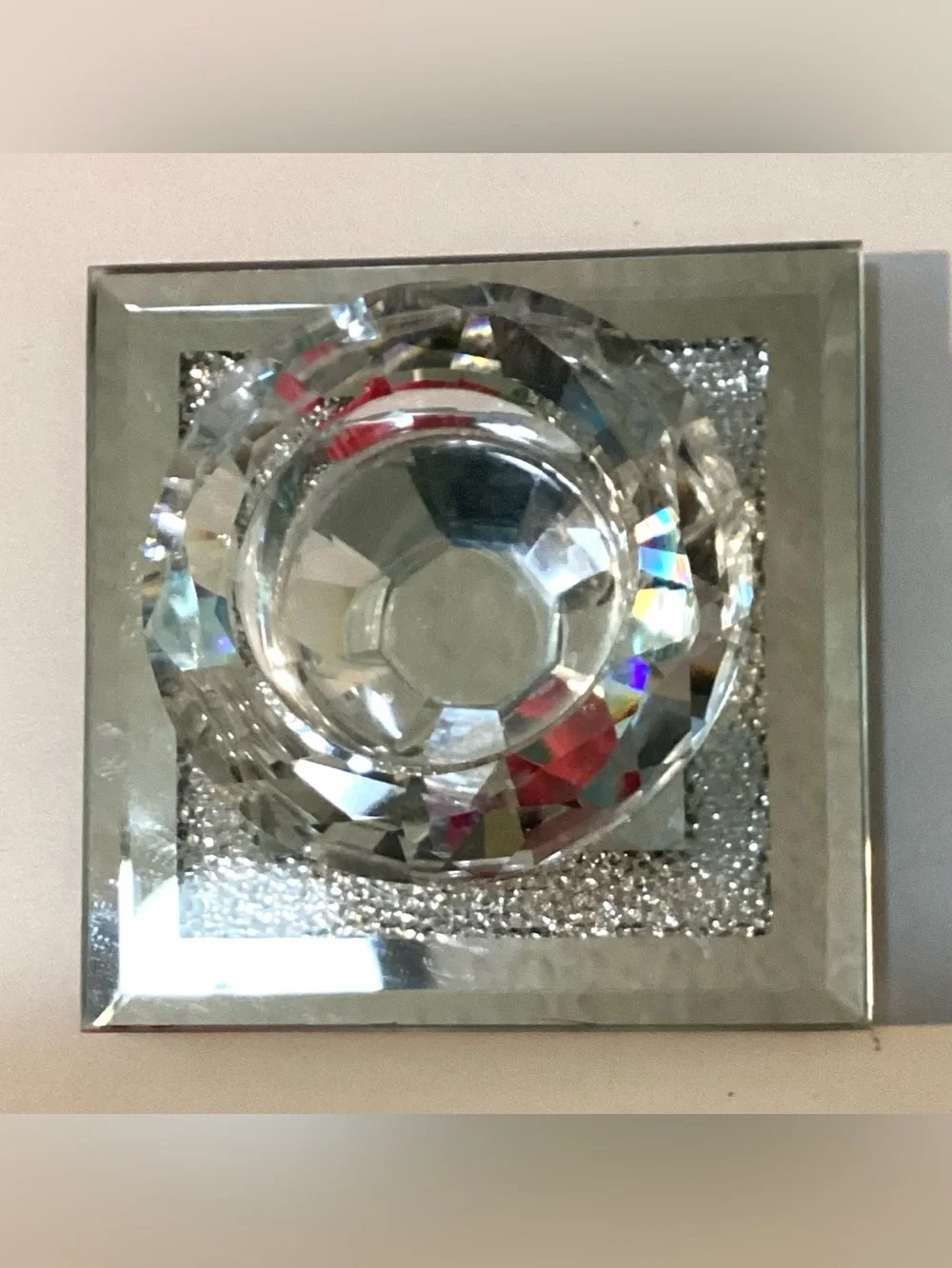 Crystal crush tea light candle holder